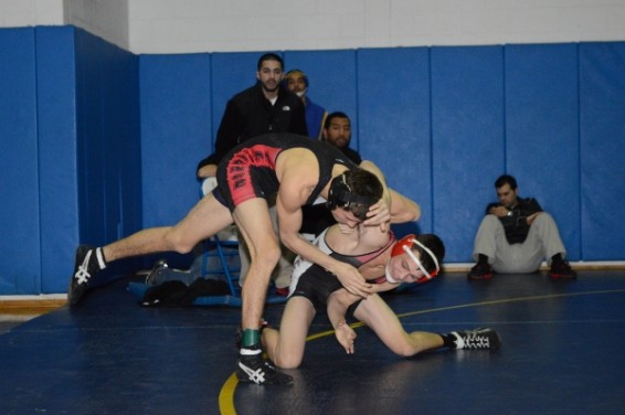 Class-AA-wrestling-47