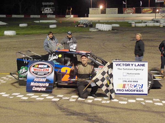 Hornet Winner Jeff Szafraniec with his Father and Grandfather in Victory Lane